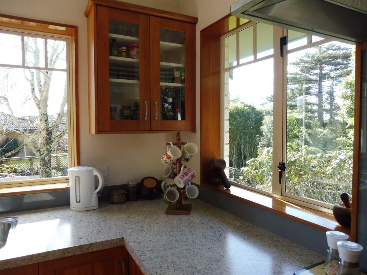 Hideaway Off Heta Apartment นิวพลีมัธ ภายนอก รูปภาพ