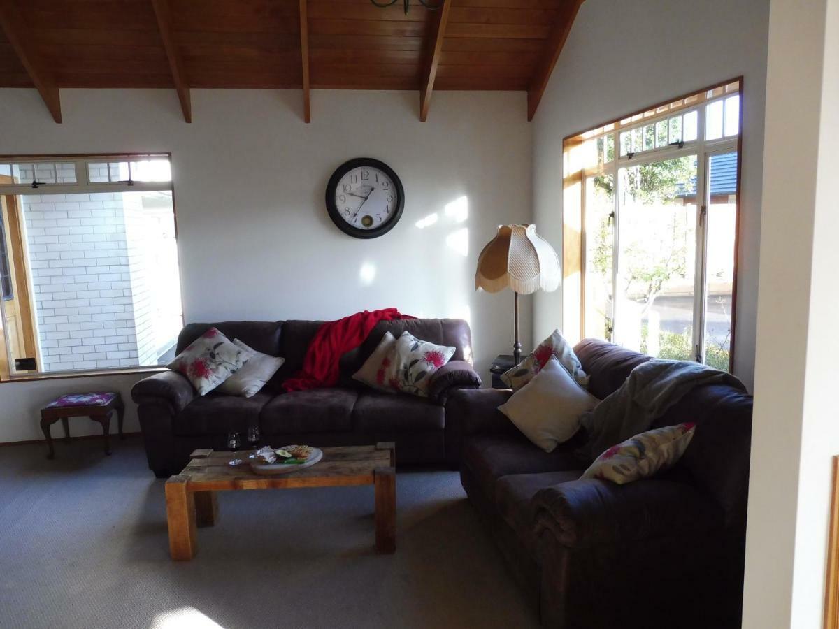 Hideaway Off Heta Apartment นิวพลีมัธ ภายนอก รูปภาพ