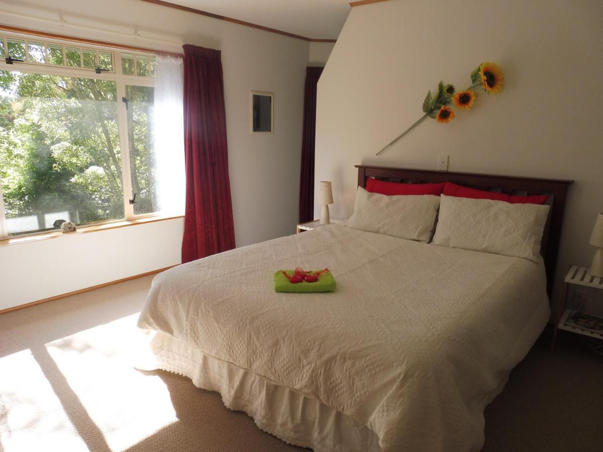 Hideaway Off Heta Apartment นิวพลีมัธ ภายนอก รูปภาพ